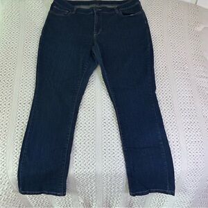 L.L. Bean Modern Fit women’s bootcut jeans in dark wash denim, size 18 Regular